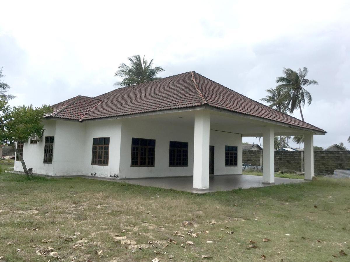 SPOT ON 89661 Dee Wana Resort 2 Pasir Puteh Exterior foto